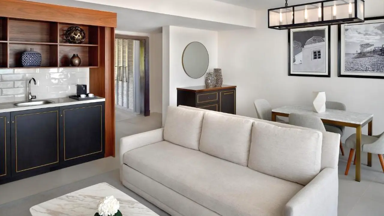 الفندق العلمين - العلمين